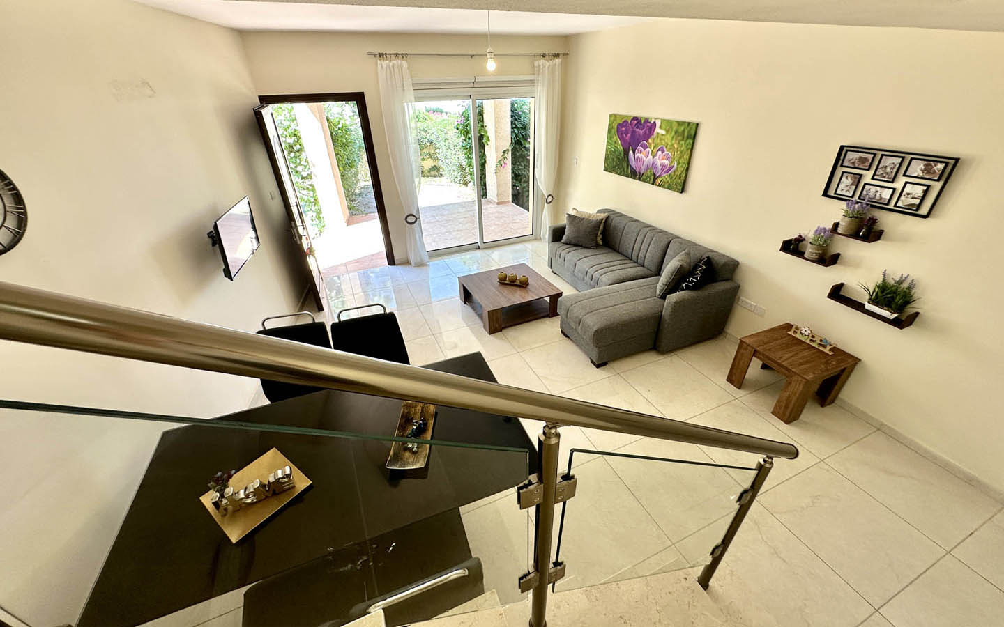 A 3-bedroom villa, radiating an atmosphere of lightness and harmony