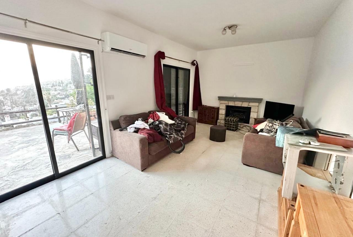 2-Bedroom Villa with a Separate Studio Space