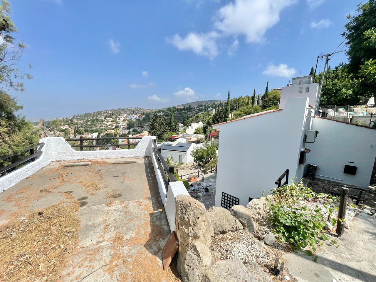 2-Bedroom Villa with a Separate Studio Space
