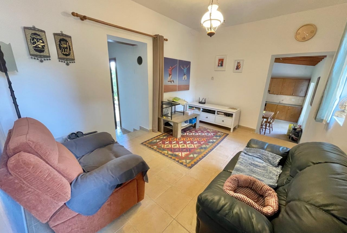 Two stone bungalows with 5 bedrooms on one plot