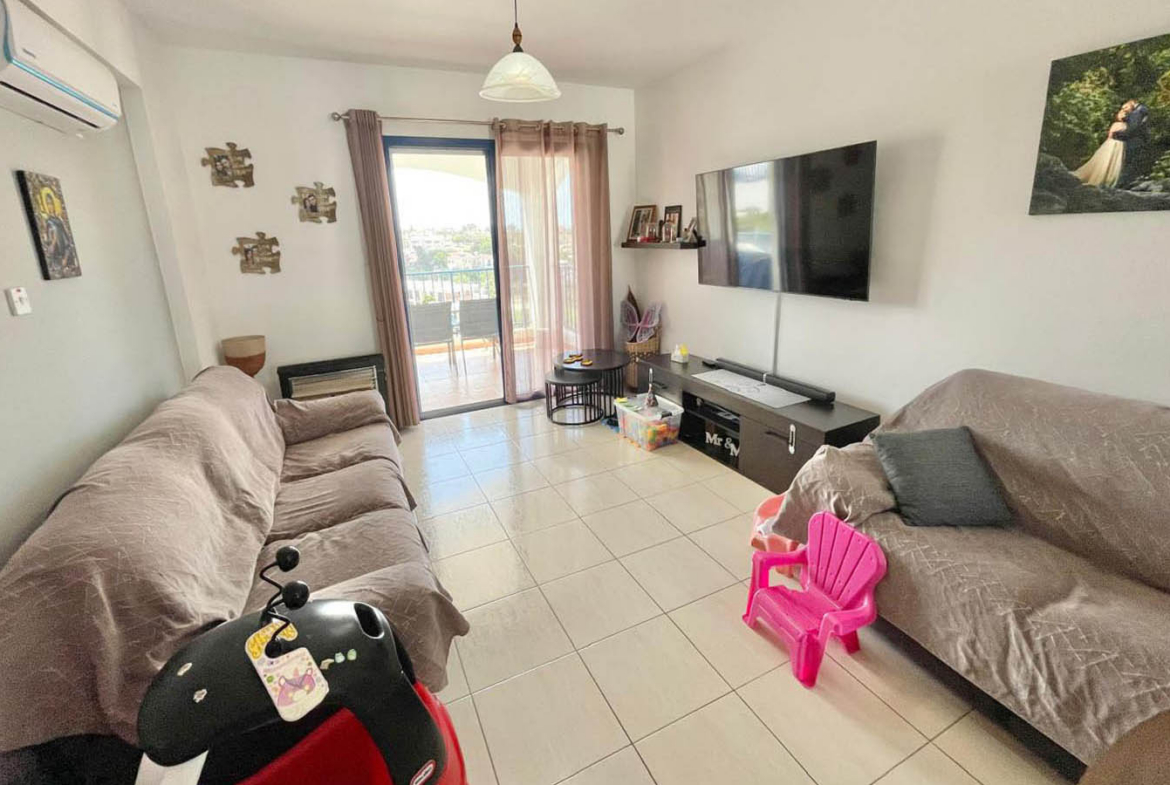 2-bedroom apartment with a large veranda and sea views
