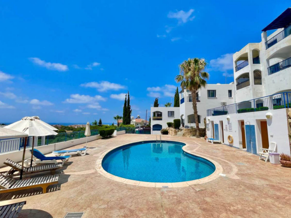 2-bedroom apartment with a large veranda and sea views