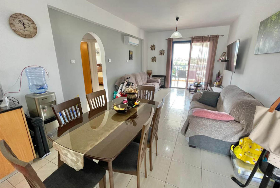 2-bedroom apartment with a large veranda and sea views