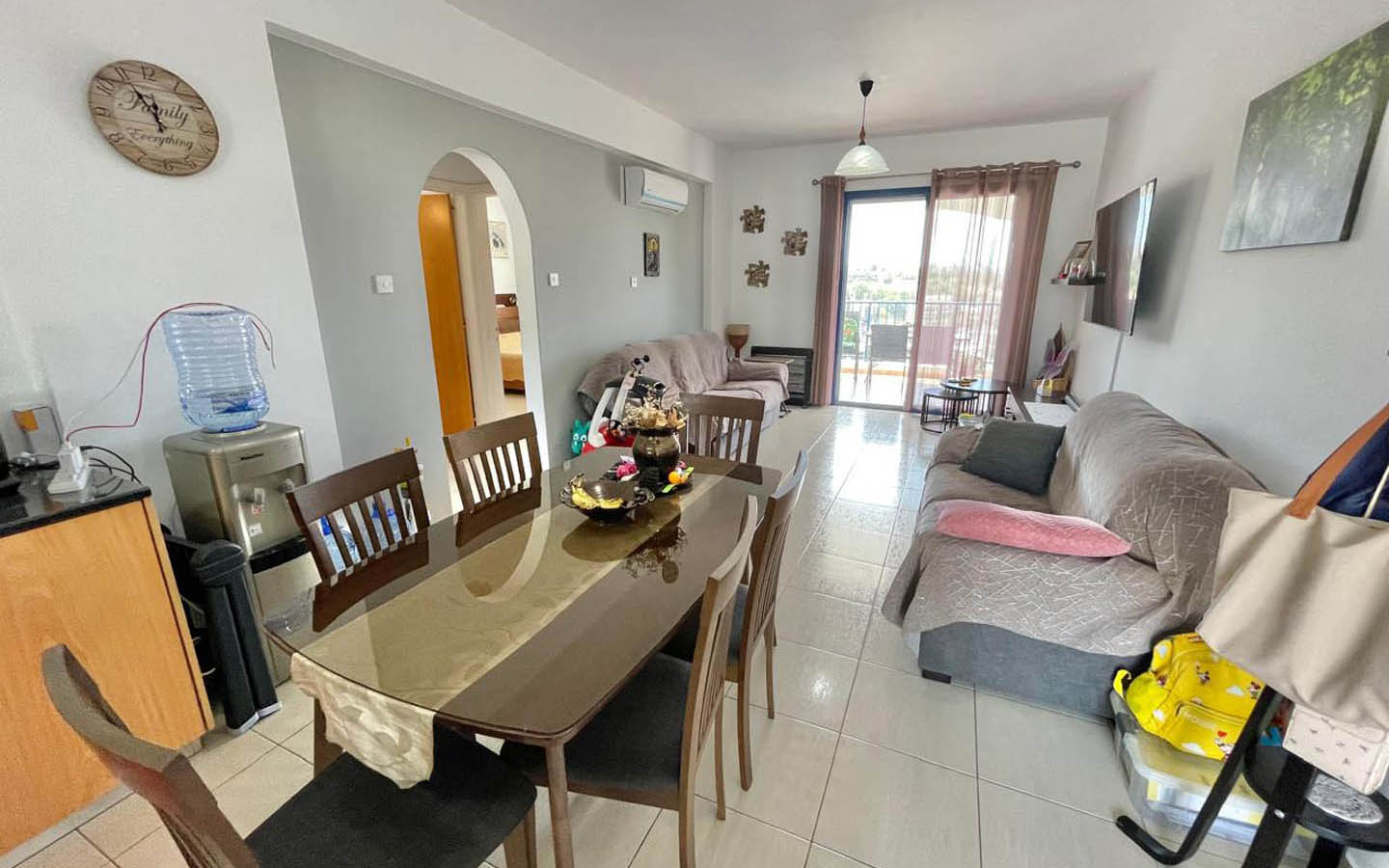 key-ready-apartment-for-sale-paphos-cyprus7 2-bedroom apartment with a large veranda and sea views