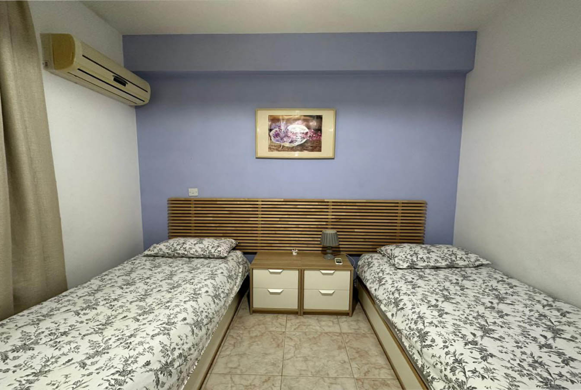 3-Bedroom Apartment Divided into Two Separate Apartments