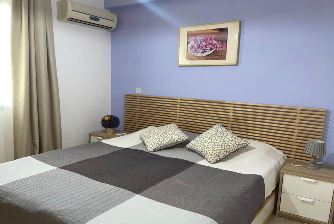 3-Bedroom Apartment Divided into Two Separate Apartments