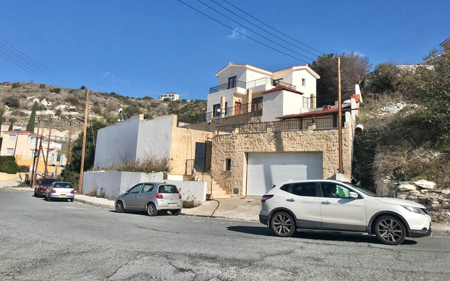 key-ready-house-for-sale-paphos-cyprus 3-bedroom villa with spectacular view