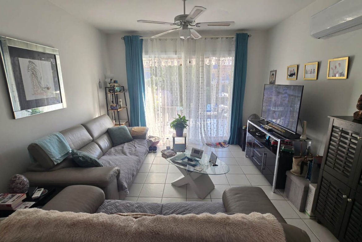 2-Bedroom Townhouse with right atmosphere, a convenient layout