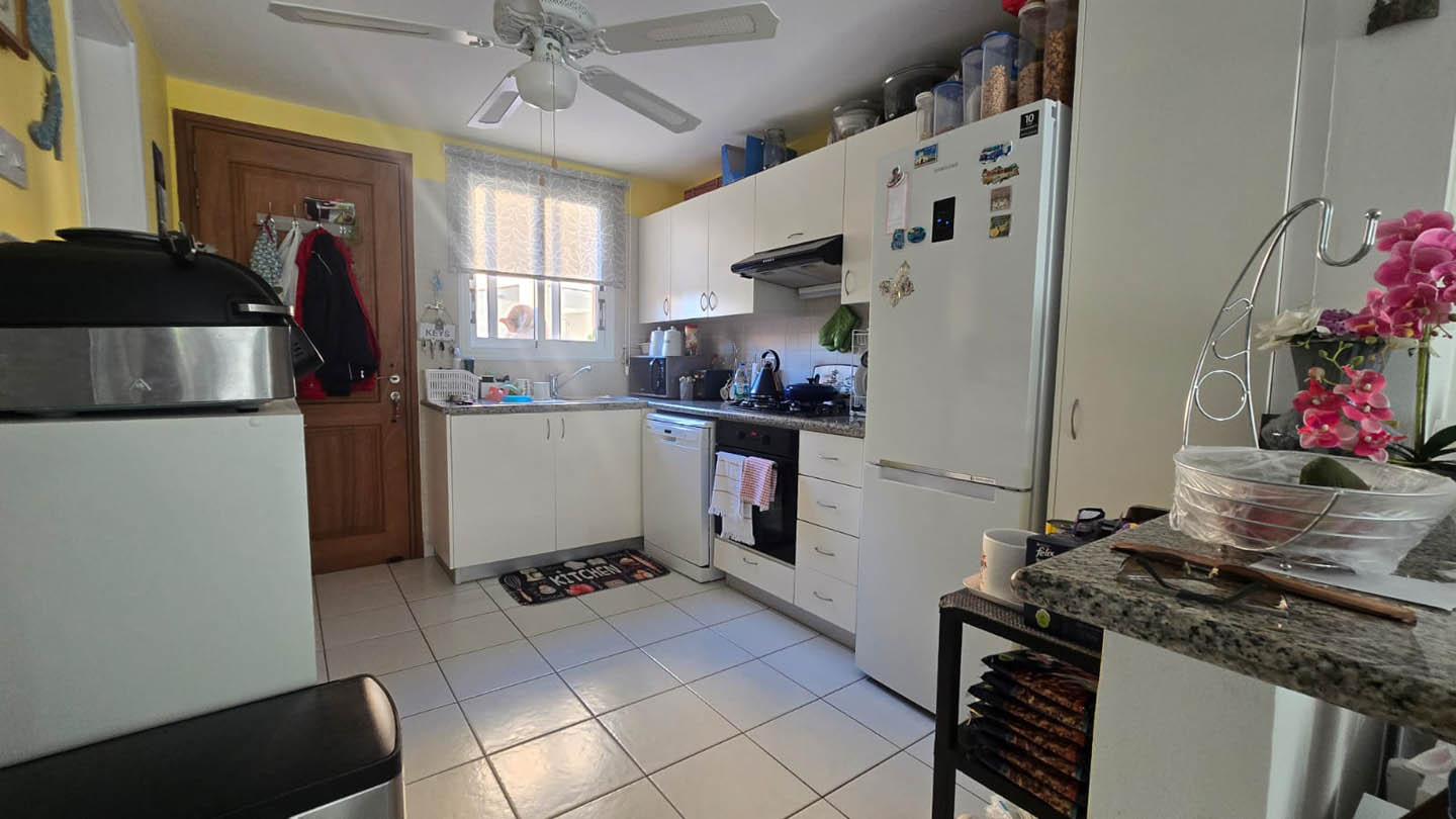 2-Bedroom Townhouse with right atmosphere, a convenient layout