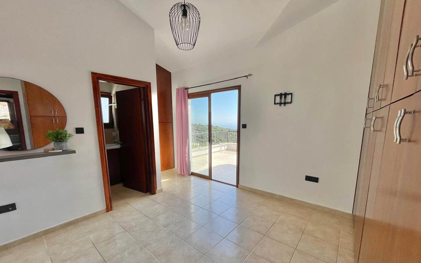 key-ready-house-for-sale-paphos-cyprus20 3-bedroom villa with spectacular view