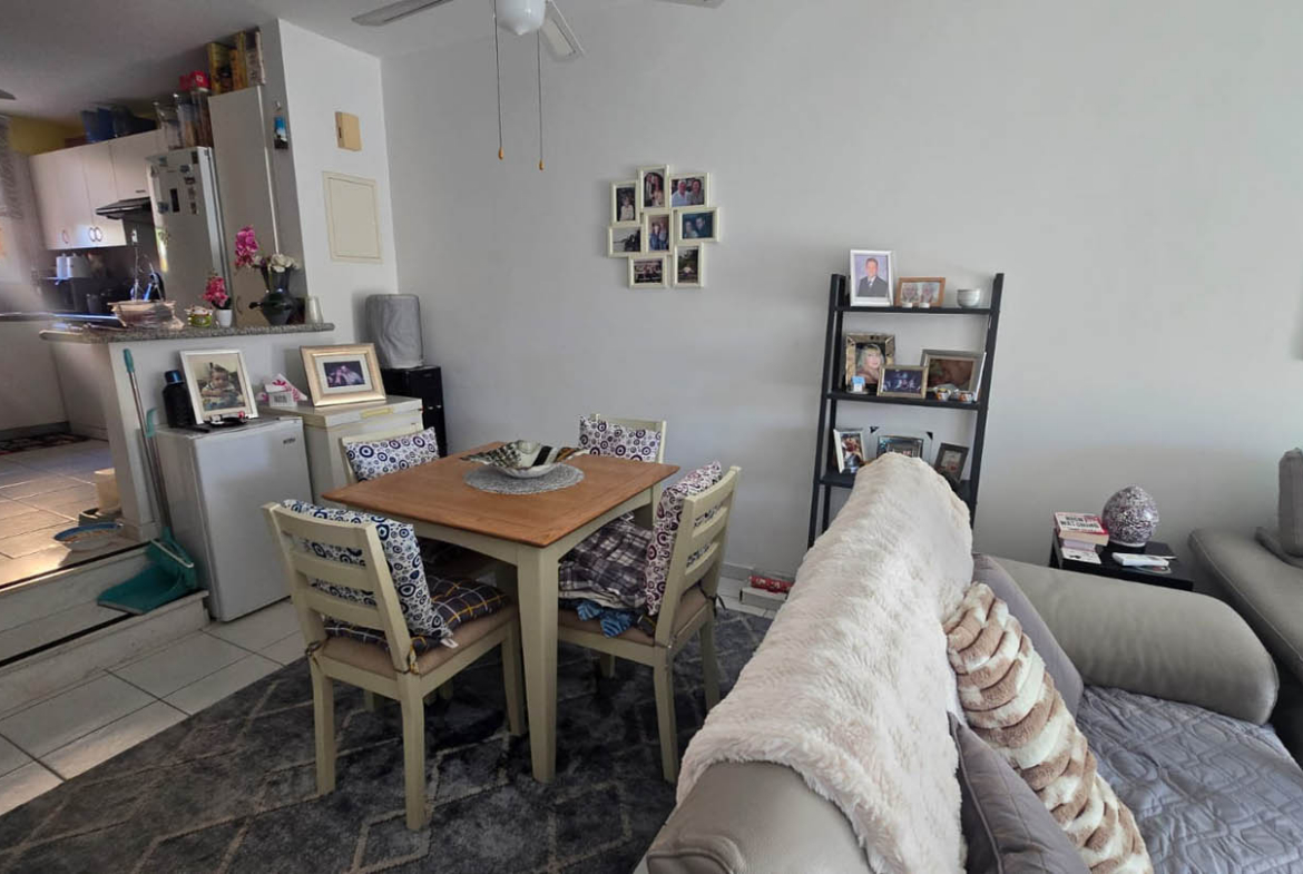 2-Bedroom Townhouse with right atmosphere, a convenient layout