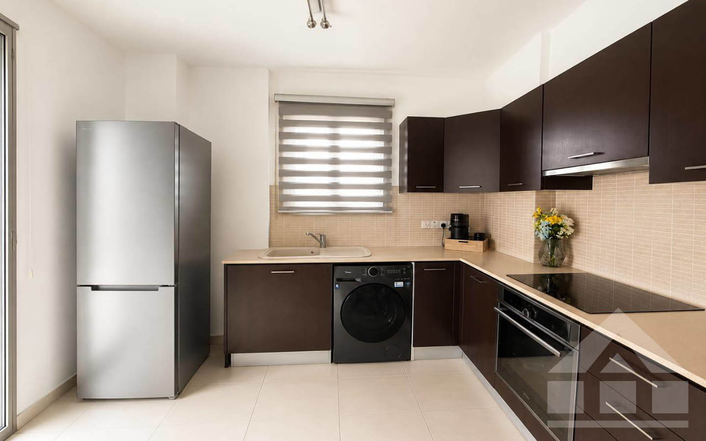 key-ready-modern-apartment-for-sale-larnaca-center-cyprus 2-Bedroom Apartment with a Spacious Corner Balcony