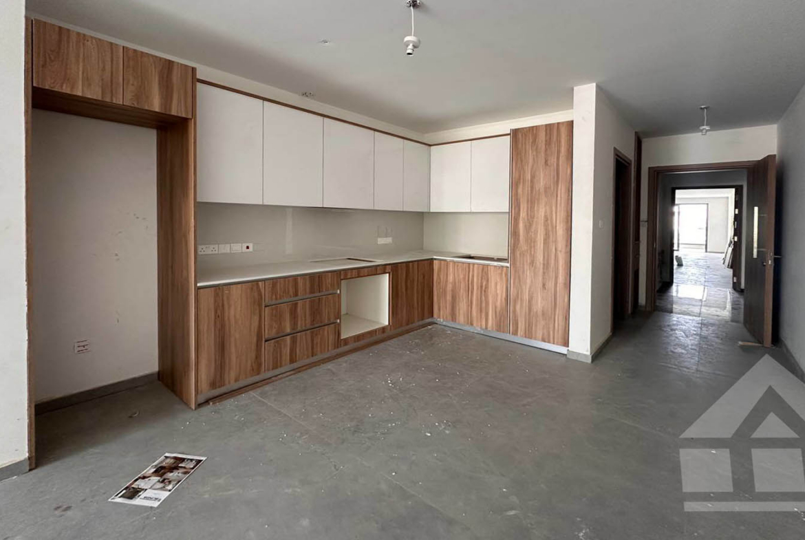 2-Bedroom Apartment with Two Spacious Balconies