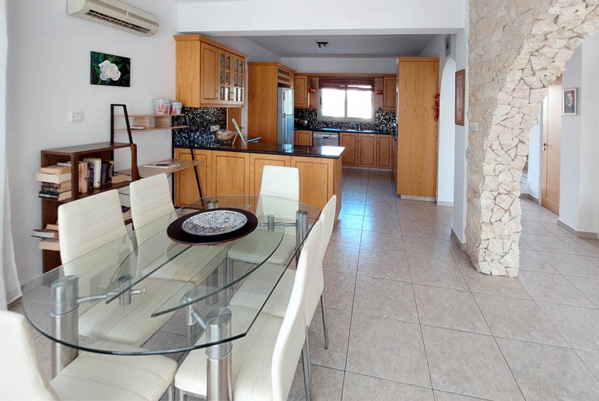 3-Bedroom Villa – a peaceful lifestyle in an established residential area