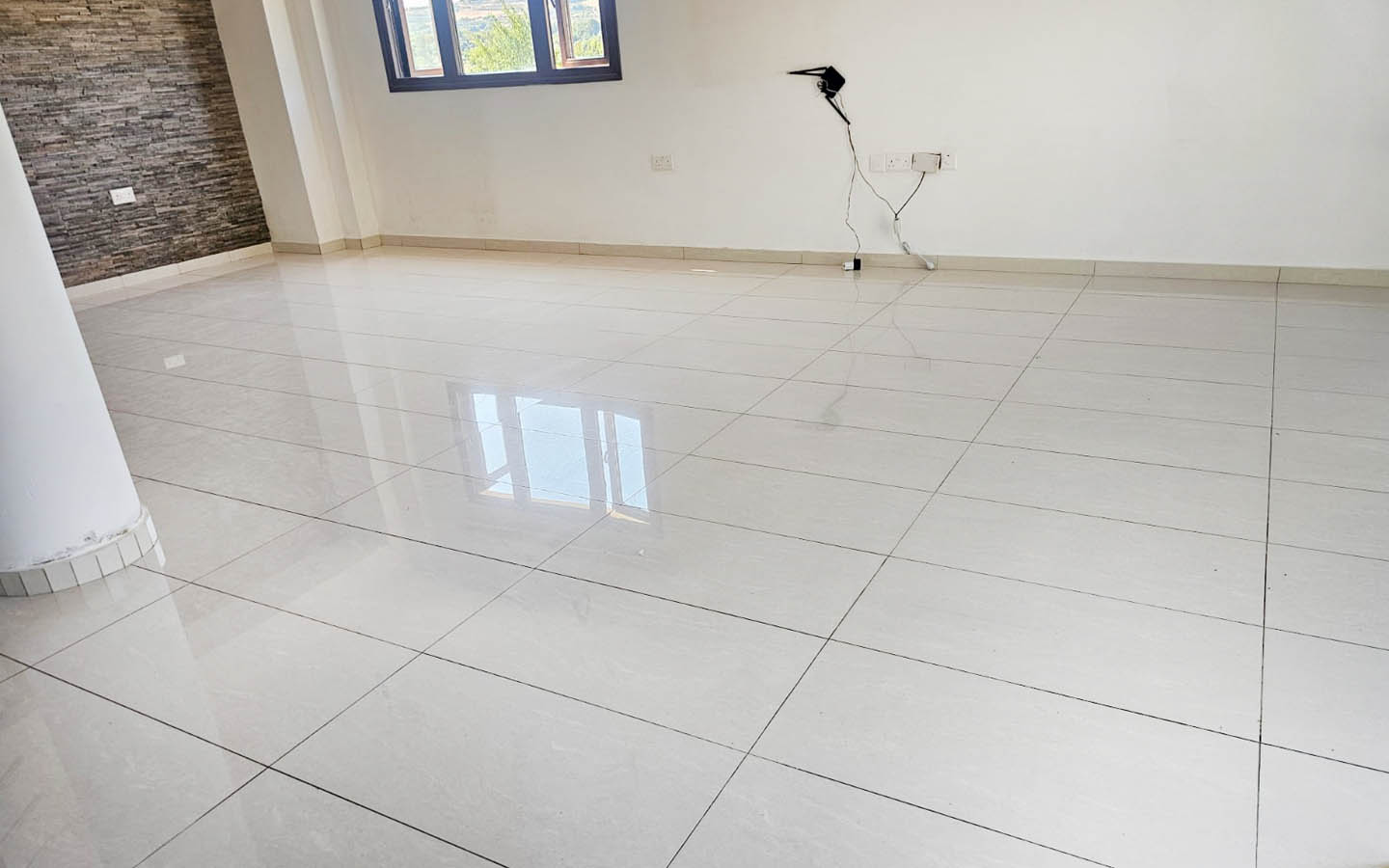 Family Villa with 4 Bedrooms on a Private 1,500 m² Plot