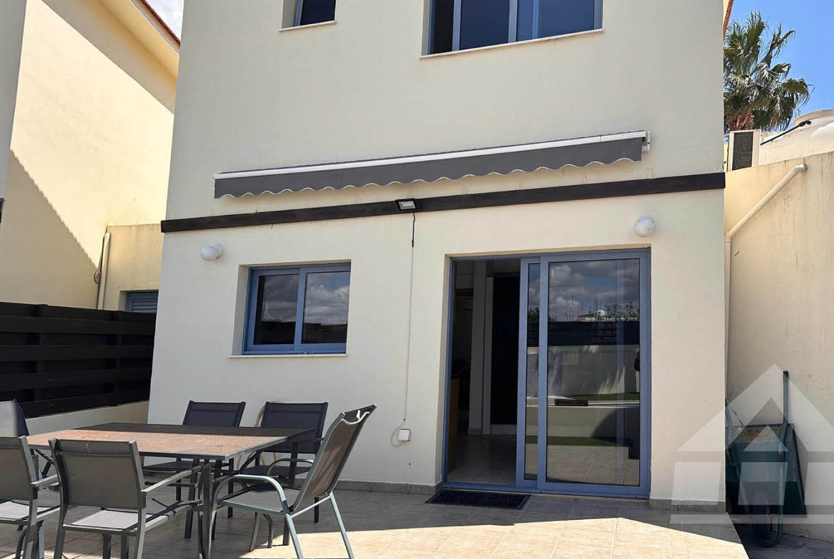 3-Bedroom Villa with a Swimming Pool and Spacious Outdoor Area