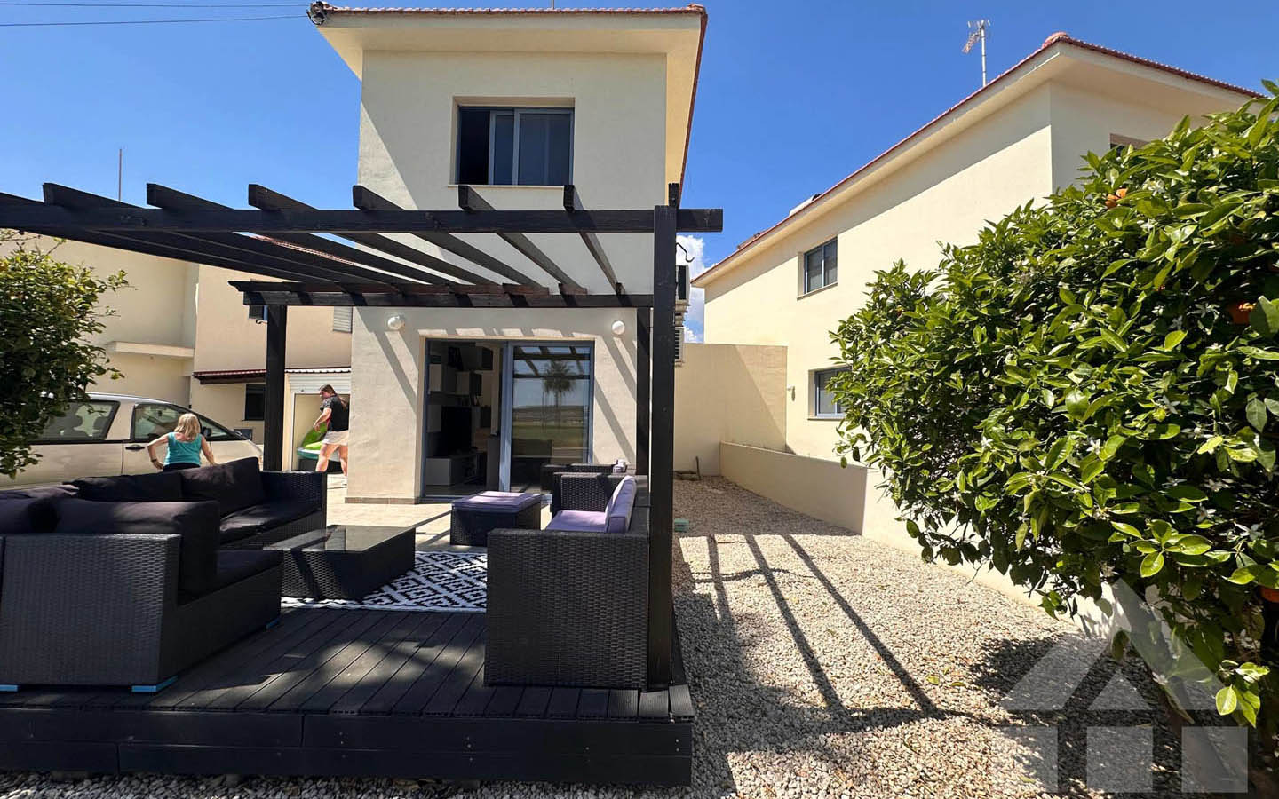 luxury-villa-preperty-for-sale-larnaca-cyprus2 3-Bedroom Villa with a Swimming Pool and Spacious Outdoor Area