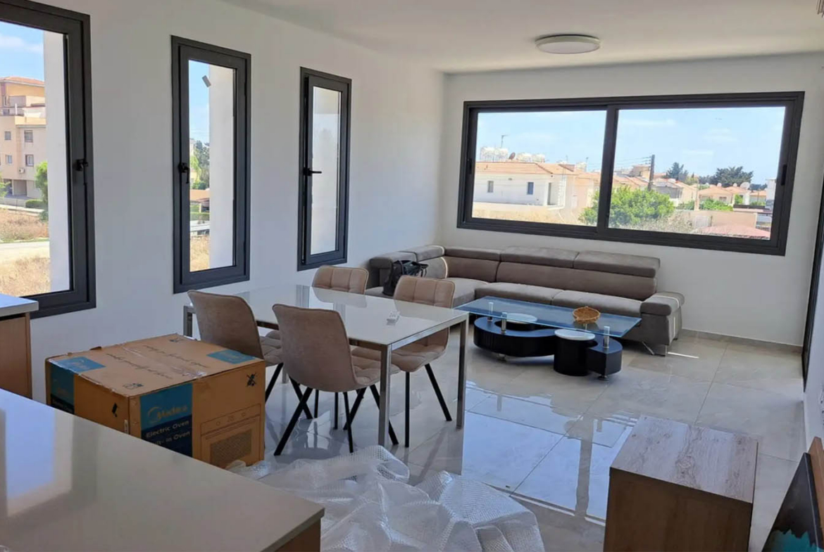 2-Bedroom Apartment with a Modern Interior