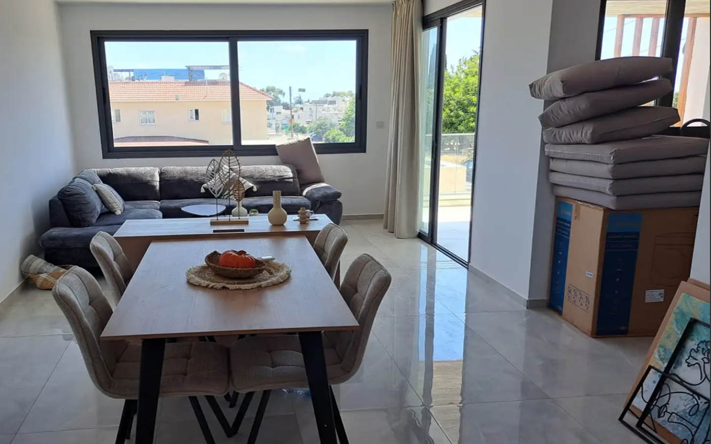 2-Bedroom Apartment with a Modern Interior