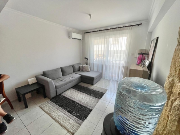 Furnished Apartment Close to the Sea and Paphos Center