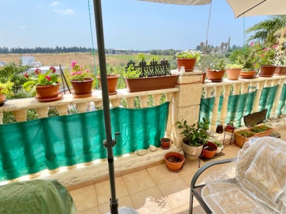 Super sized 2-3 Bedroom House near Airport Timi Region