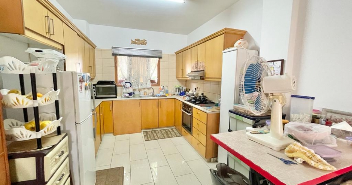 Super sized 2-3 Bedroom House near Airport Timi Region