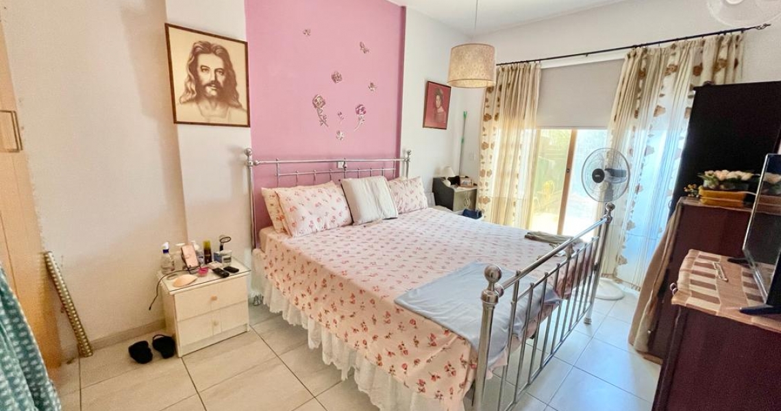 Super sized 2-3 Bedroom House near Airport Timi Region