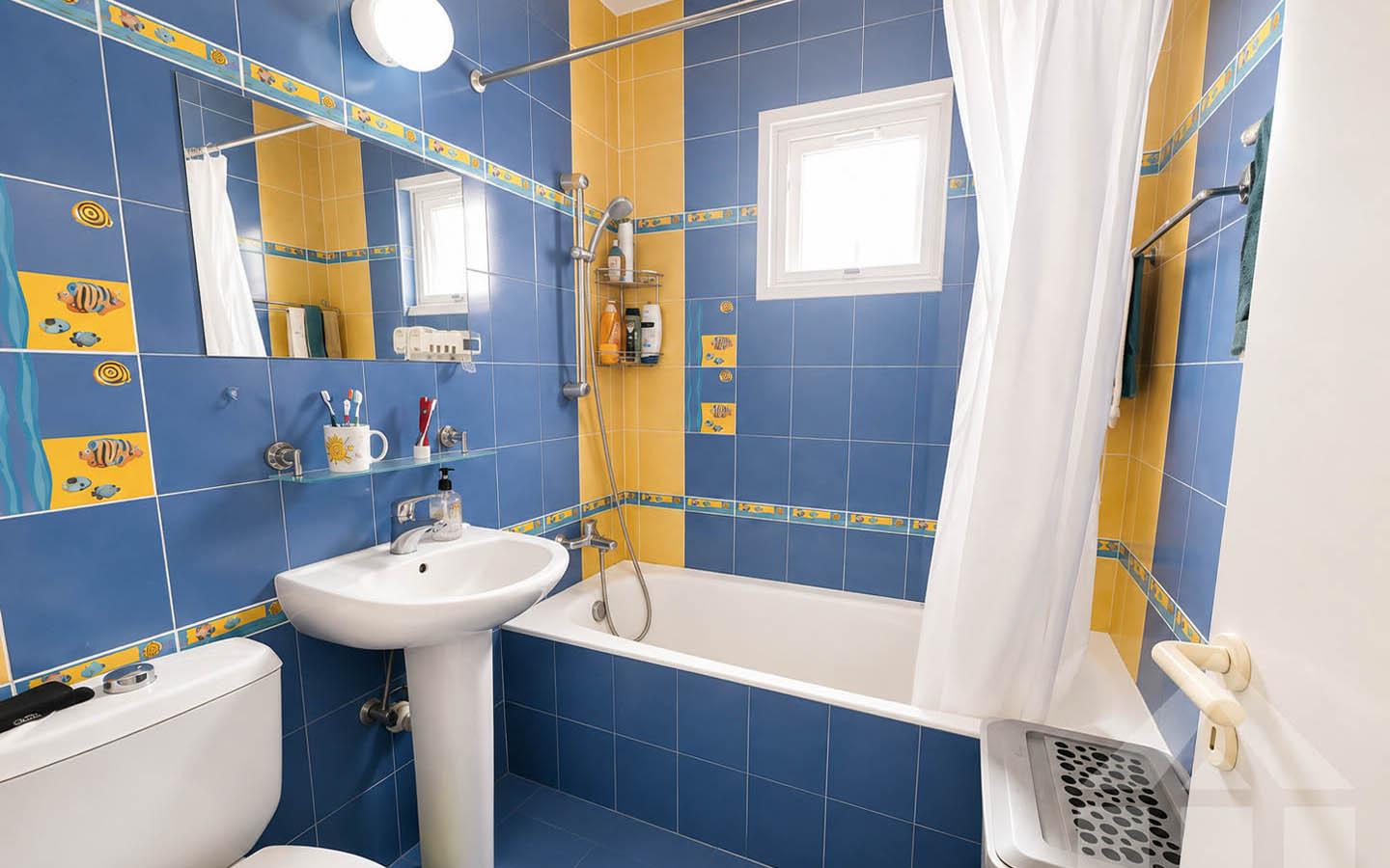 2-Bedroom Apartment – Attractive Permanent Home Near The Sea