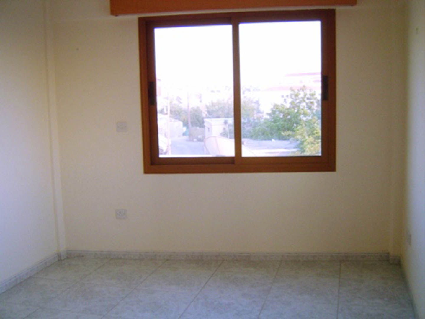 5-Bedroom House with Open Views and a Sea Panorama