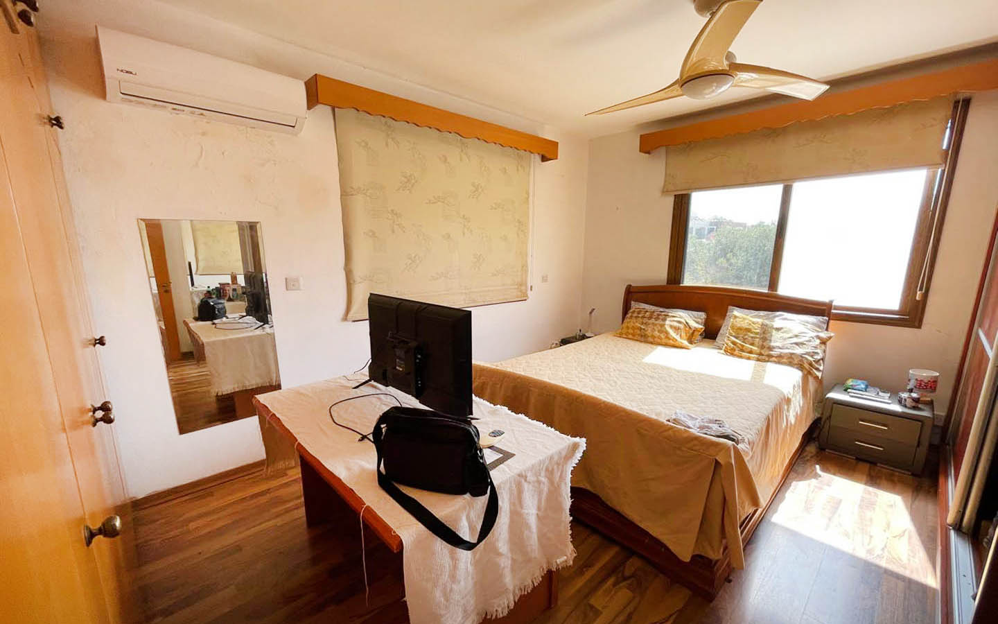 3-Bedroom Townhouse with a Private Veranda and Covered Parking