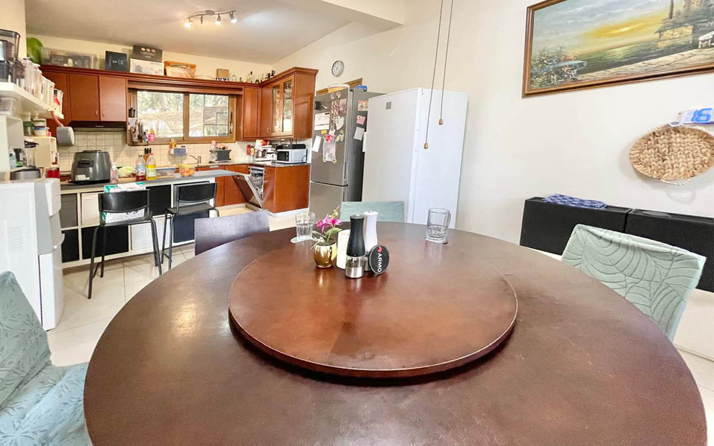 3-Bedroom Townhouse with a Private Garden and Spacious Roof Terrace