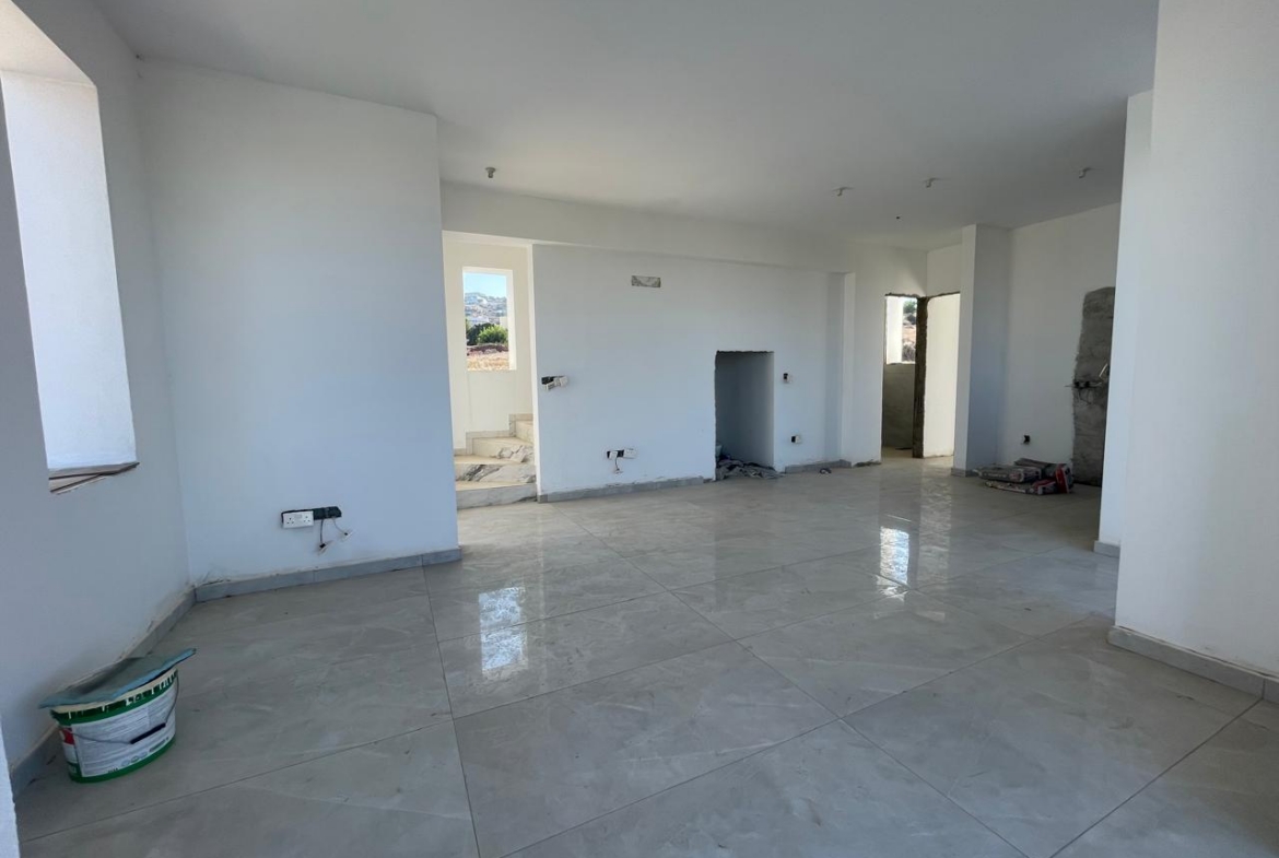 3-Bedroom Villa with the Opportunity to Complete the Interior to Your Own Taste