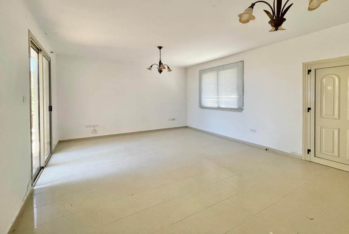 2-Bedroom Villa with Sea Views — Ready to Become a Beautiful and Welcoming Home