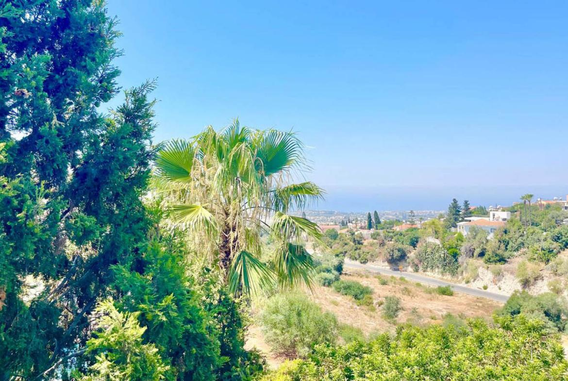2-Bedroom Villa with Sea Views — Ready to Become a Beautiful and Welcoming Home