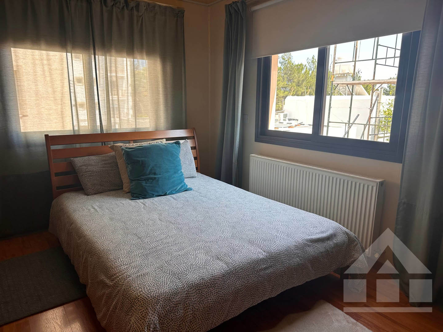 new-house-for-sale-larnaca-cyprus13 3-Bedroom House with a Cozy Internal Courtyard and Covered Veranda