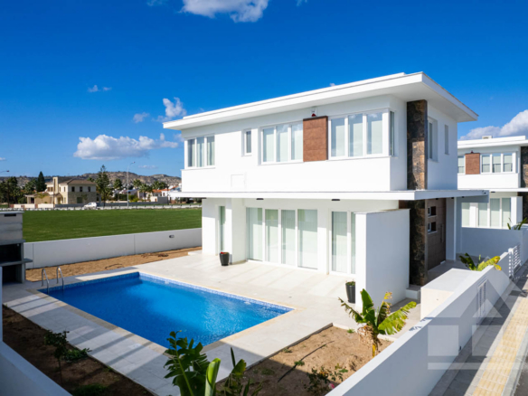 3-Bedroom Villa with a Private Pool and Contemporary Architectural Design