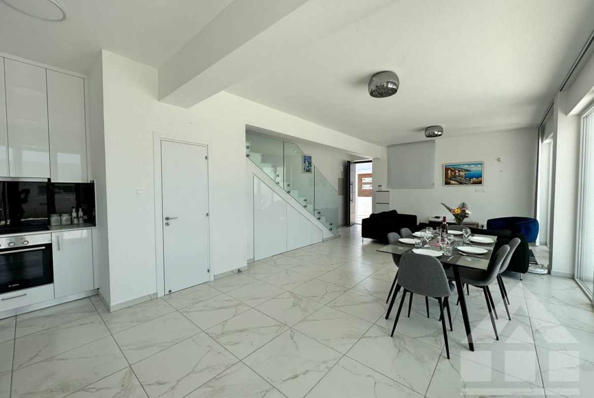 3-Bedroom Villa with a Private Pool and Contemporary Architectural Design