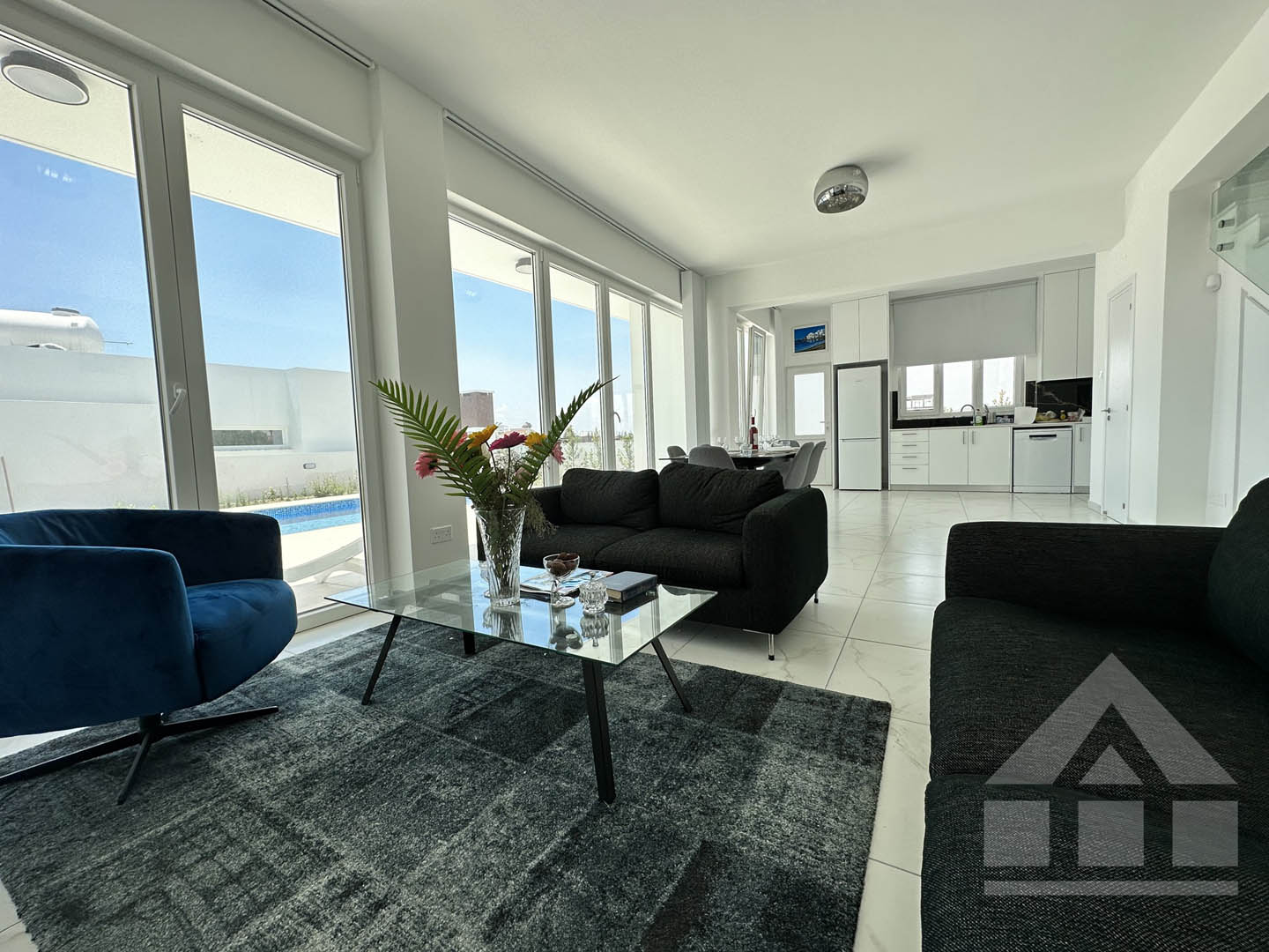 3-Bedroom Villa with a Private Pool and Contemporary Architectural Design