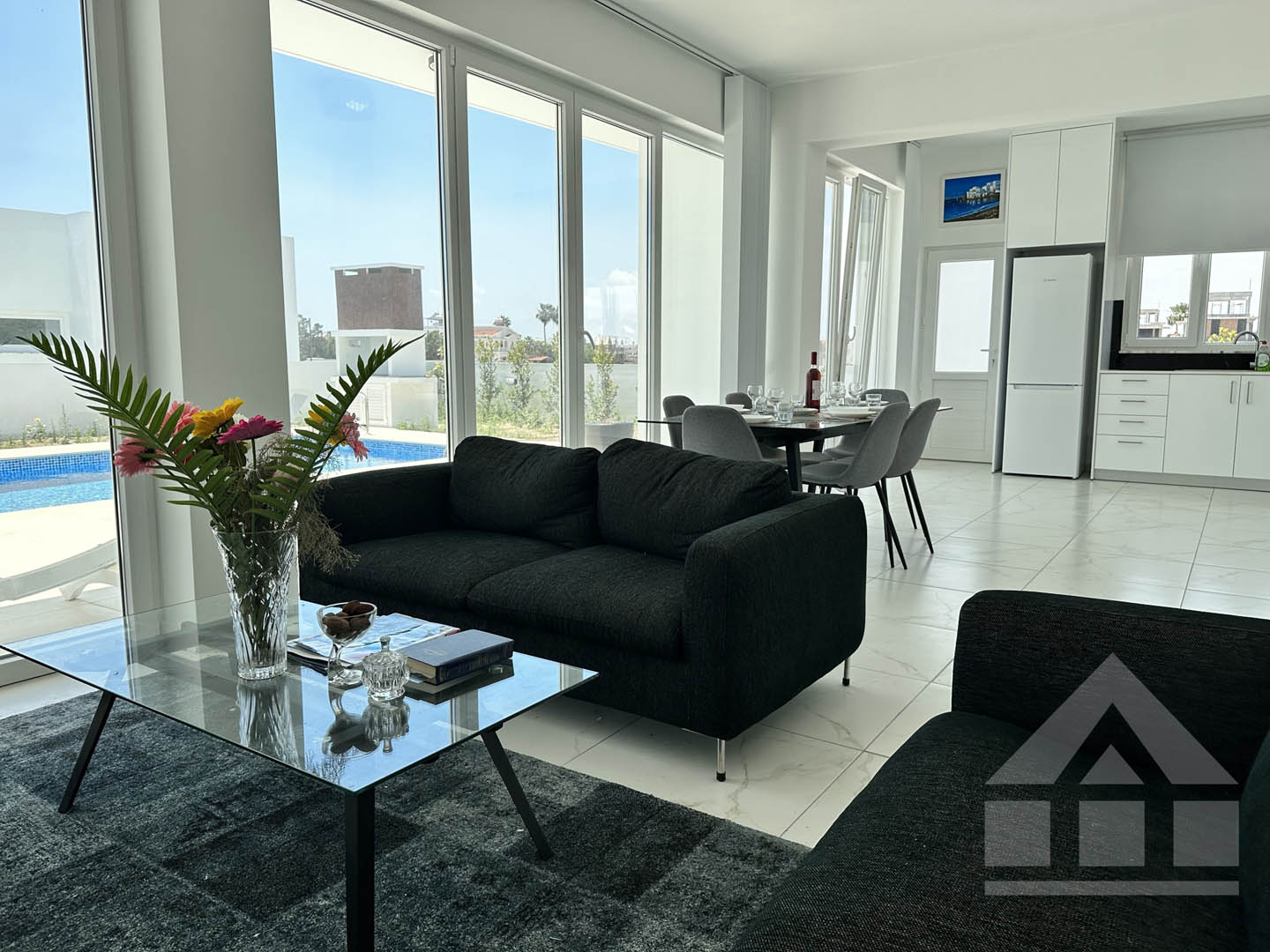 3-Bedroom Villa with a Private Pool and Contemporary Architectural Design
