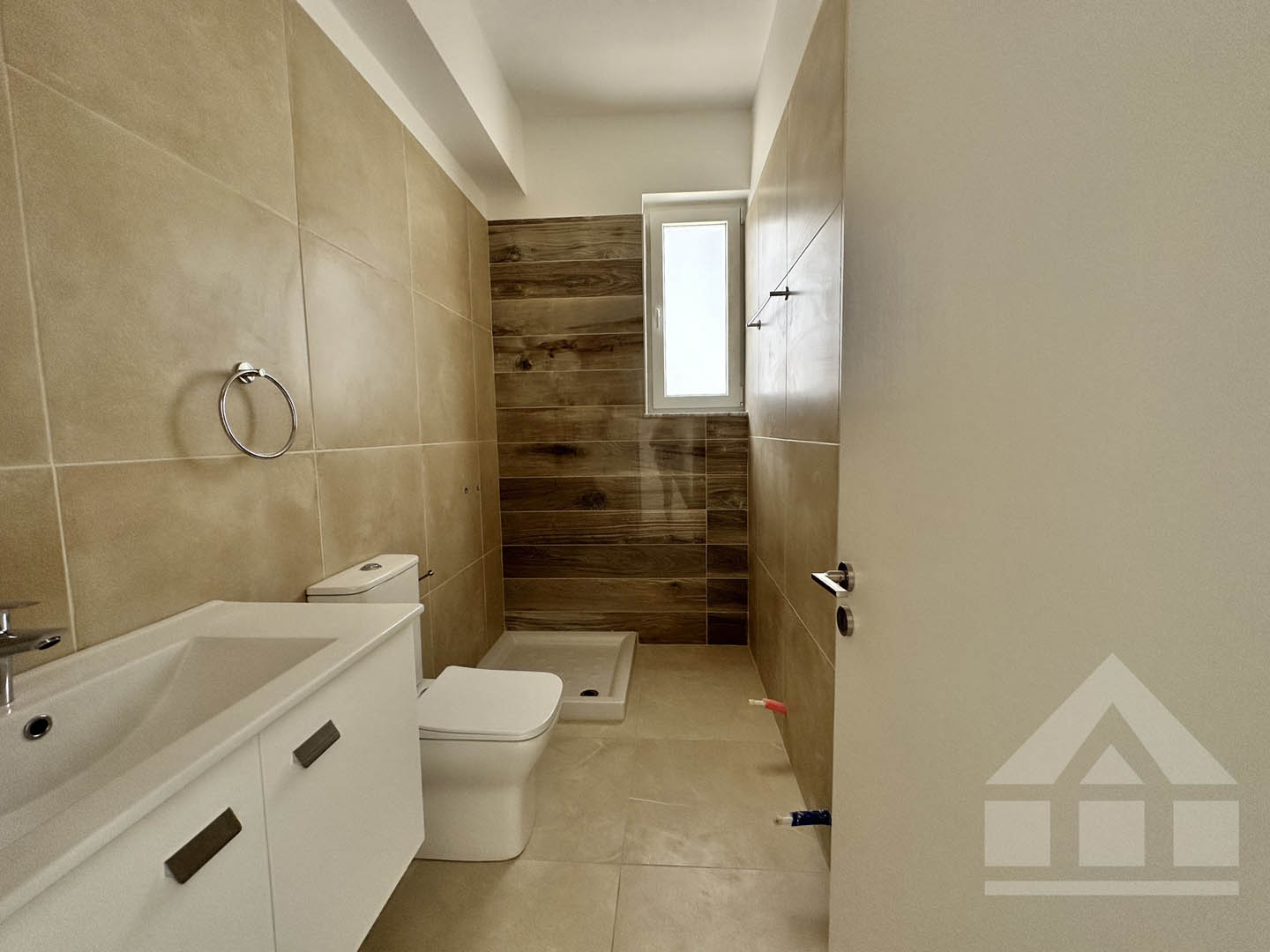 3-Bedroom Villa with a Private Pool and Contemporary Architectural Design