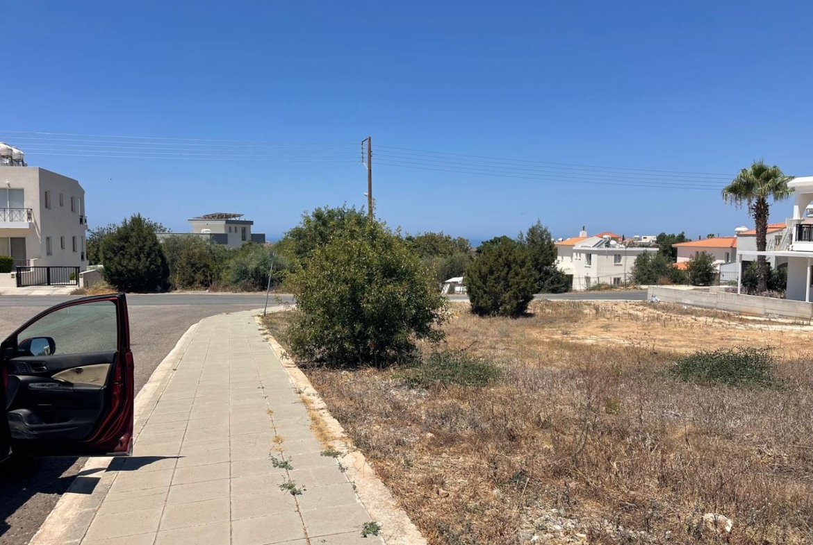 Sea-View Building Plot with High-Density Development Potential