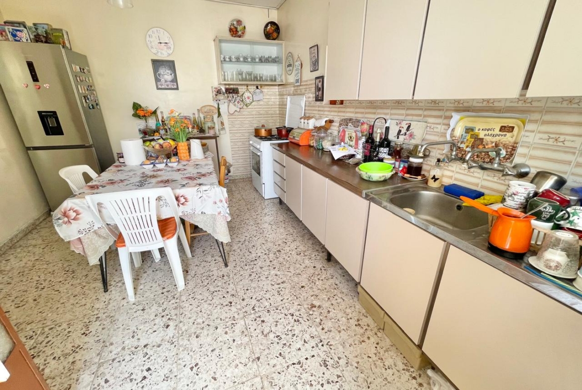 Traditional 3-Bedroom Stone Bungalow Surrounded by a Mature Garden