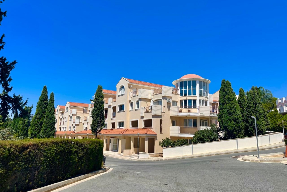 2-bedroom townhouse in a contemporary style