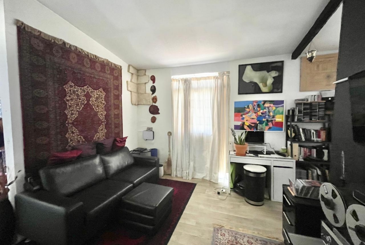 Stone House with 2 Bedrooms, Panoramic Views and Autonomous Systems