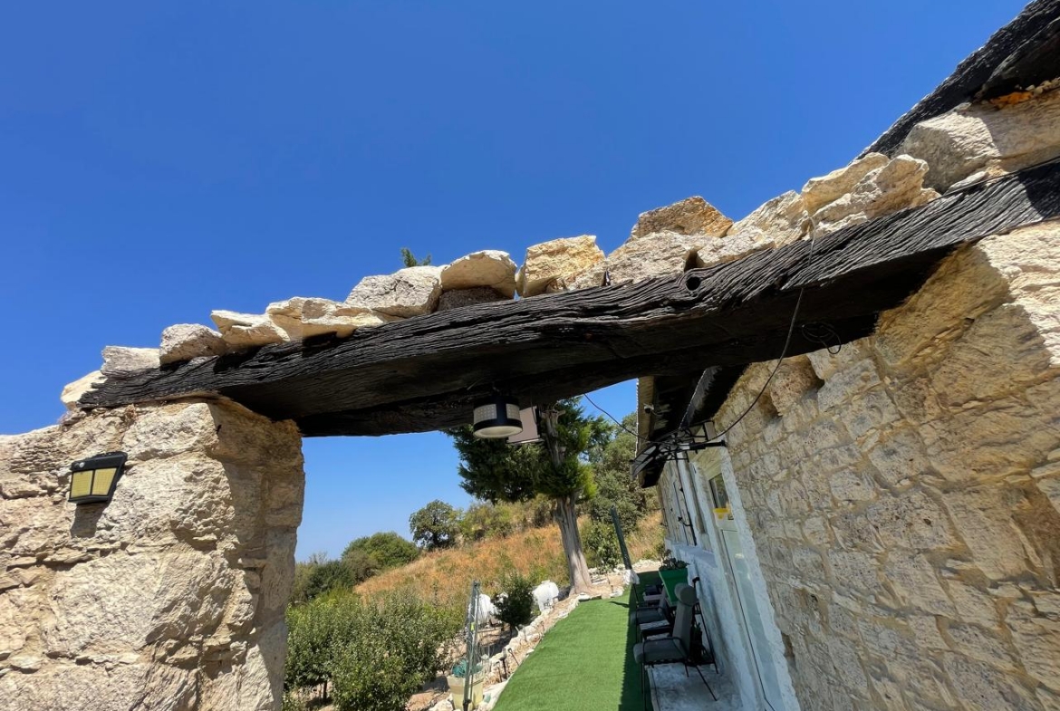 Stone House with 2 Bedrooms, Panoramic Views and Autonomous Systems