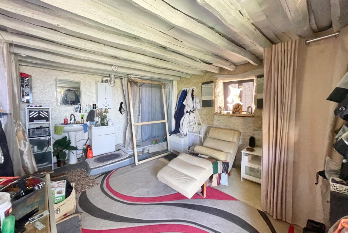 Stone House with 2 Bedrooms, Panoramic Views and Autonomous Systems