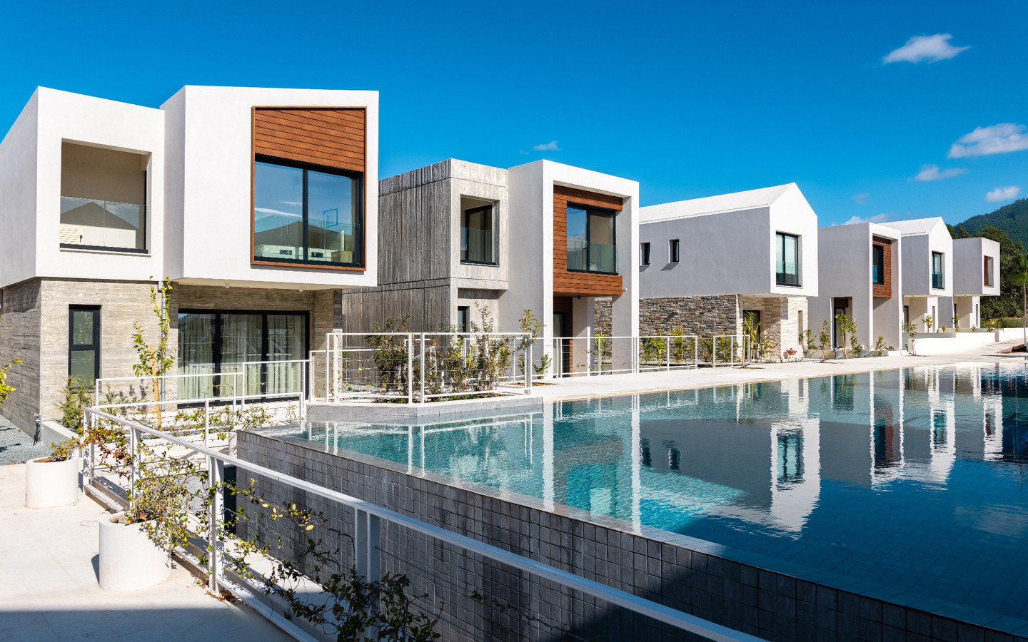 Modern 3-Bedroom Villa in a Complex with a Swimming Pool and SPA Facilities