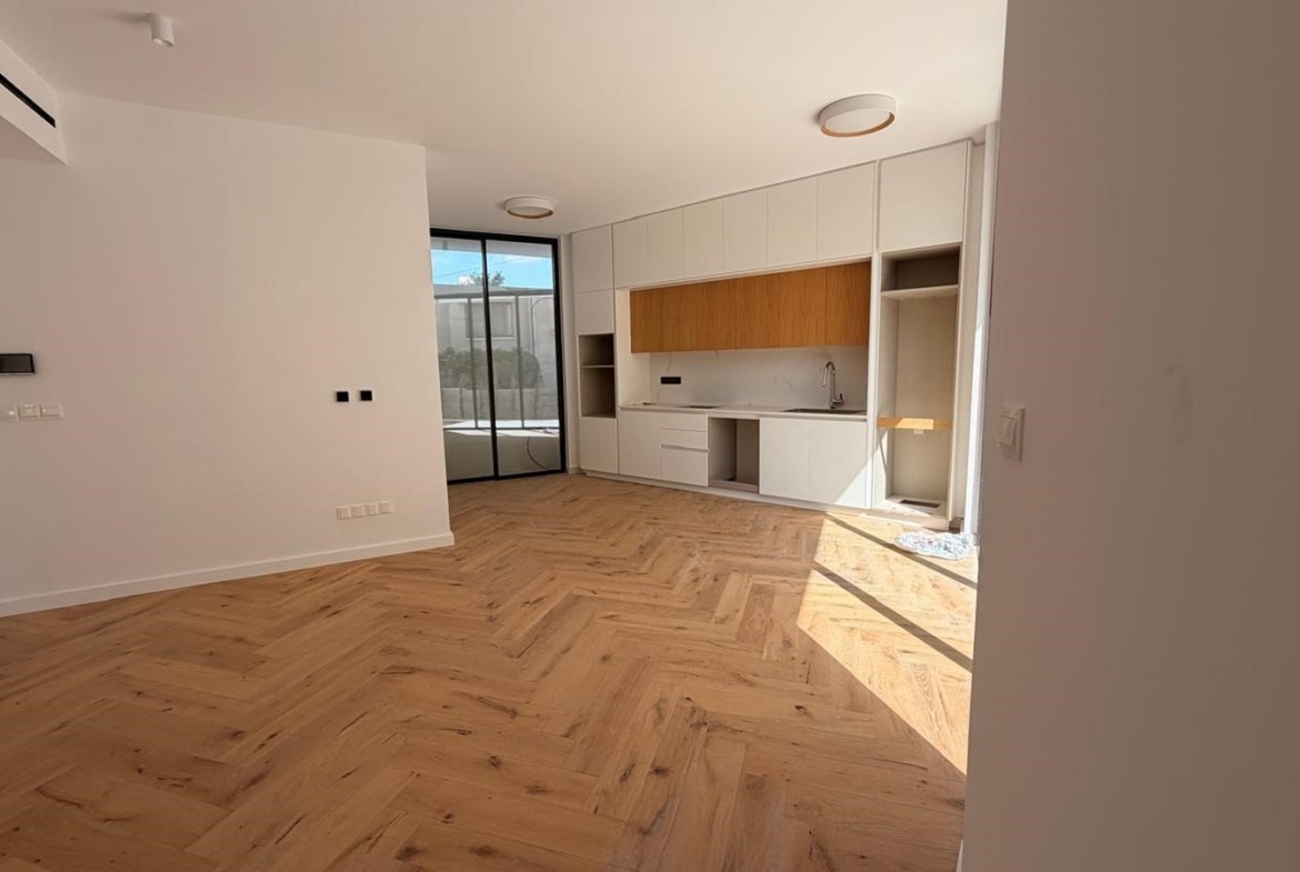2-Bedroom Apartment with a Private Garden