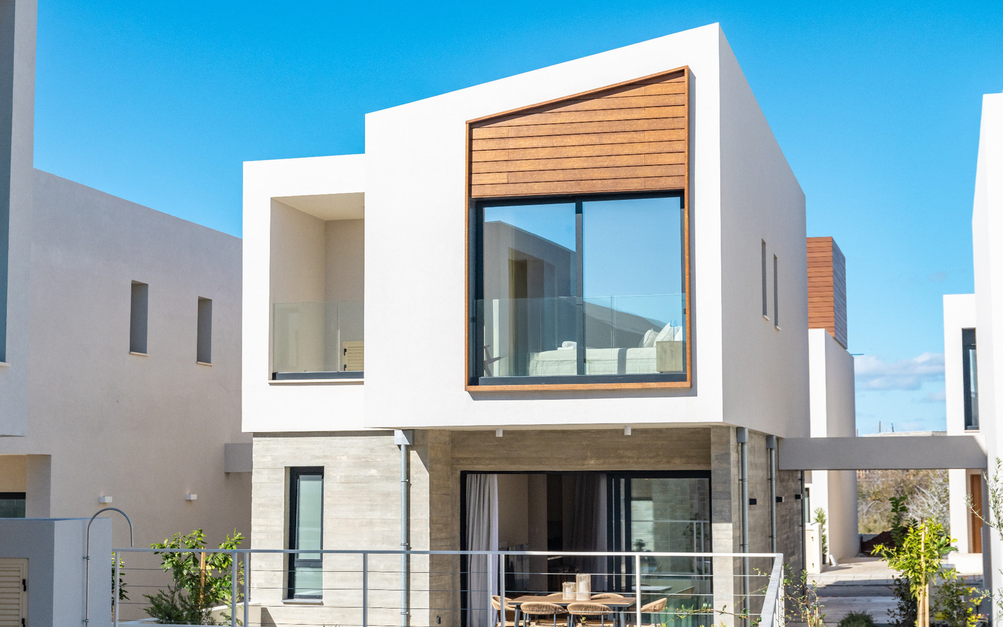 Modern 3-Bedroom Villa in a Complex with a Swimming Pool and SPA Facilities