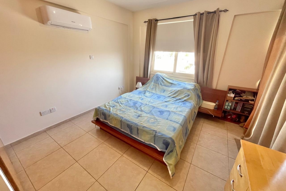 Spacious 2-Bedroom Penthouse easily adapts to a wide variety of lifestyles
